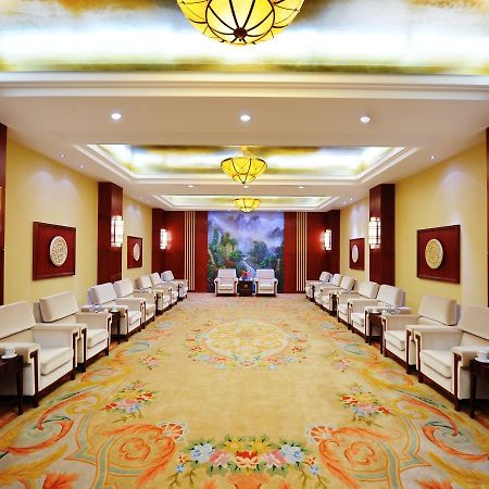 Qingdao Chengyang Detai Hotel 外观 照片