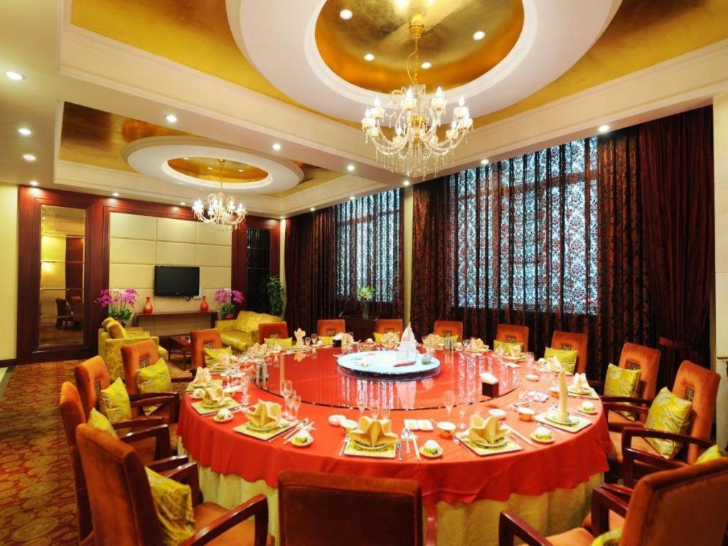 Qingdao Chengyang Detai Hotel 外观 照片